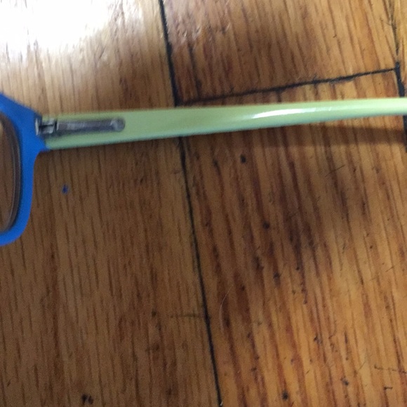 Nike - Picture 6 of 8